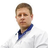 Врач Дровосеков Максим Васильевич