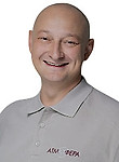Врач Юрьев Юрий Юрьевич
