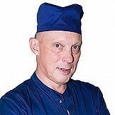 Врач Наберухин Юрий Леонидович